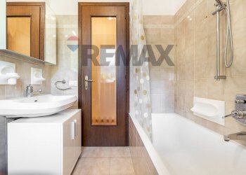 Bagno - Two-room apartment Via Frage
 
5, Isola di Fondra - photo 24
