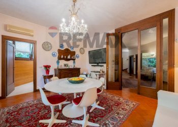 Sala da pranzo - Casa semi indipendente VIA VITTORIO ALFIERI
10, Porto Mantovano - foto 21