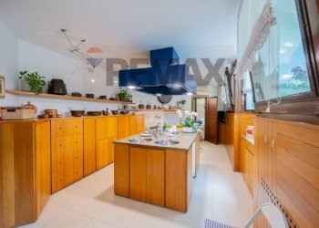 Cucina - Casa semi indipendente VIA VITTORIO ALFIERI
10, Porto Mantovano - foto 25