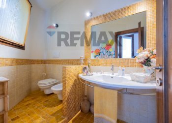 Bagno - Casa semi indipendente VIA VITTORIO ALFIERI
10, Porto Mantovano - foto 46