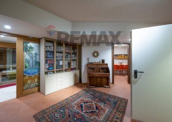 Hall / corridoio - Casa semi indipendente VIA VITTORIO ALFIERI
10, Porto Mantovano - foto 64
