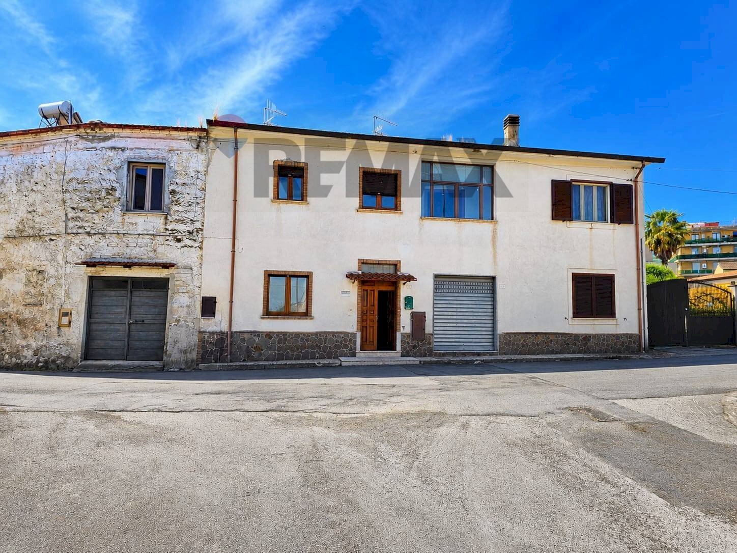 Casa all\'aperto - Casa semi indipendente via Camillo B. Cavour
45, Pietramelara - foto 3