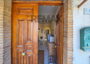 Hall / corridoio - Casa semi indipendente via Camillo B. Cavour
 
45, Pietramelara - foto 7