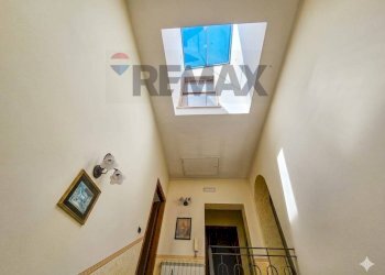 Edificio all\'aperto - Casa semi indipendente via Camillo B. Cavour
 
45, Pietramelara - foto 47