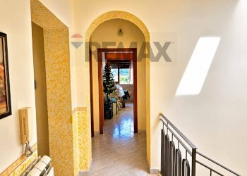 Hall / corridoio - Casa semi indipendente via Camillo B. Cavour
 
45, Pietramelara - foto 72