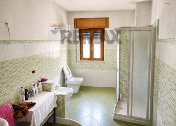 Bagno - Casa semi indipendente via Camillo B. Cavour
 
45, Pietramelara - foto 80