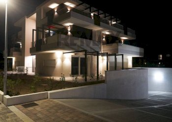 Edificio all\'aperto - Four-room apartment Castelfranco Veneto - photo 26