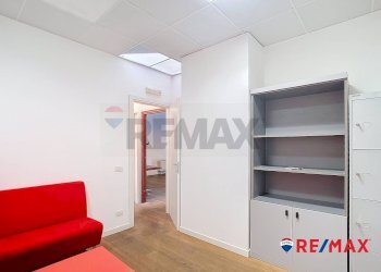 Soggiorno - Commercial Premises Venezia - photo 20
