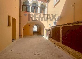 Edificio all\'aperto - Appartamento VIa Buccio da Ranallo
96, L'Aquila - foto 1