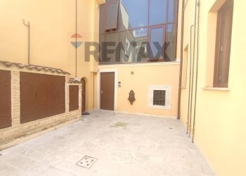 Terrazza - Appartamento VIa Buccio da Ranallo
96, L'Aquila - foto 12