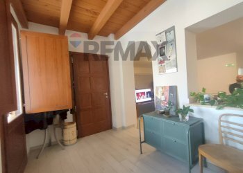 Soggiorno - Appartamento VIa Buccio da Ranallo
96, L'Aquila - foto 4