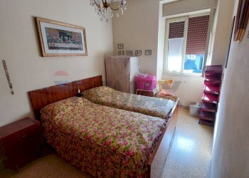 Camera / camera da letto - Independent house via zanardelli
 
8, Darfo Boario Terme - photo 33