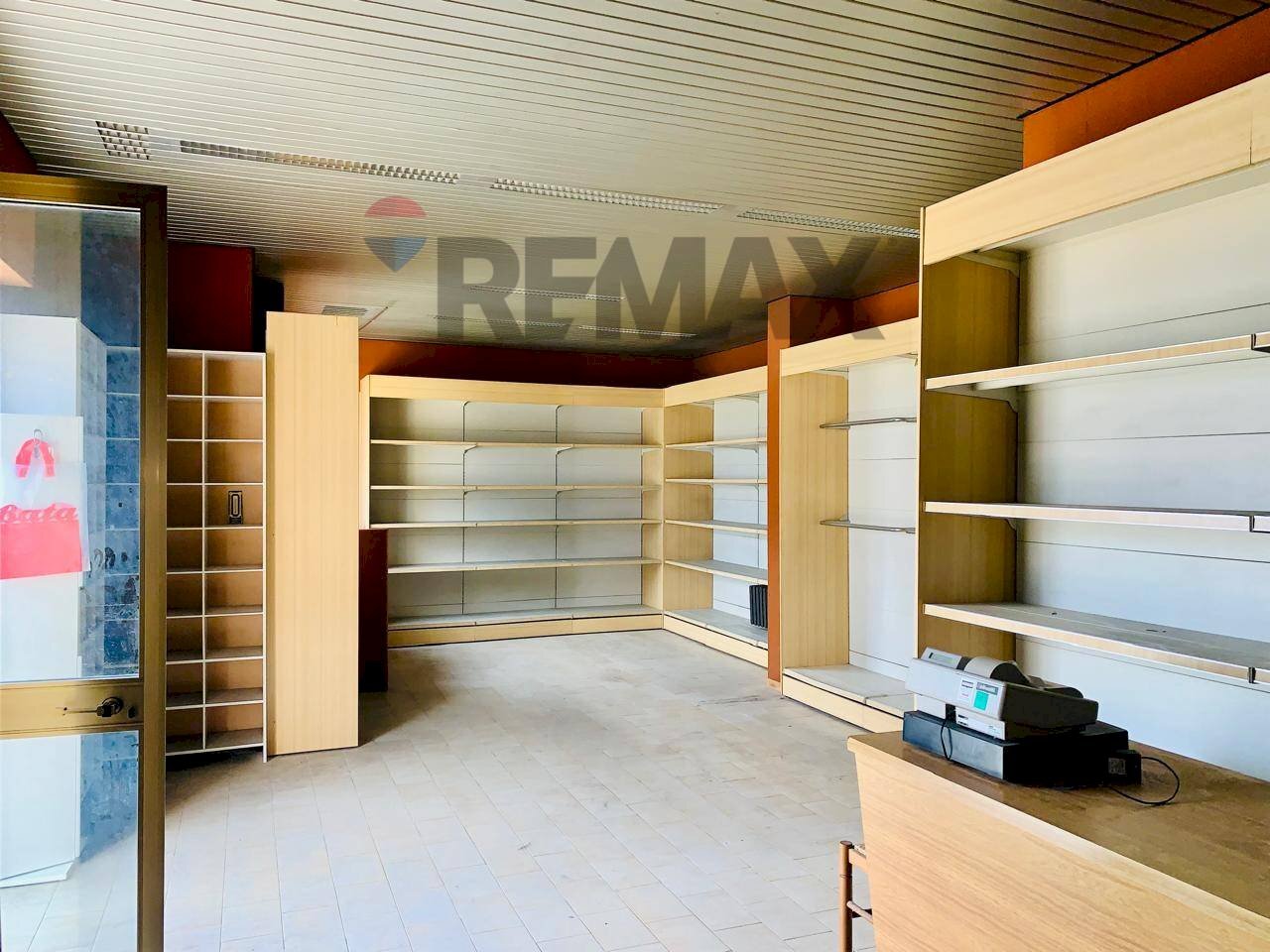 Dispensa di stoccaggio - Shop giuseppe mazzini
 
4, Tresignana - photo 1