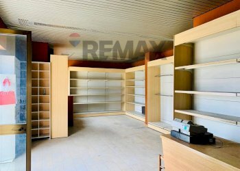 Dispensa di stoccaggio - Shop giuseppe mazzini
4, Tresignana - photo 1