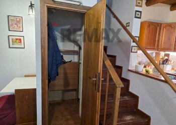 Scale - Casa semi indipendente Via Salita Borghet
 
33, Feltre - foto 10
