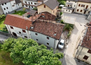 Casa all\'aperto - Independent house Via Rivinal
 
11, Belluno - photo 2
