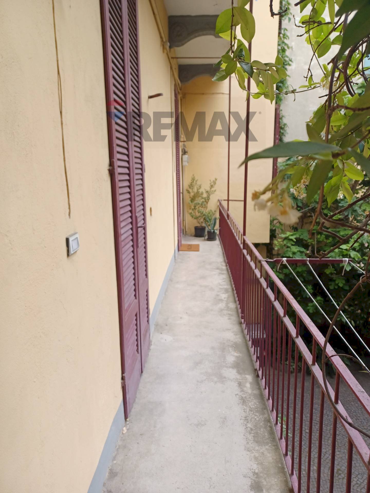 Balcone - Two-room apartment viale Roma
 
52, Novara - photo 2