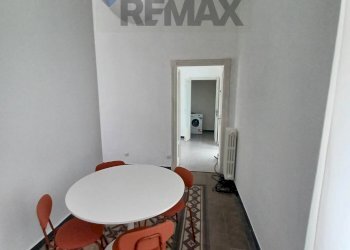vista d\'insieme dalla sala - Appartamento viale Roma
52, Novara - foto 8