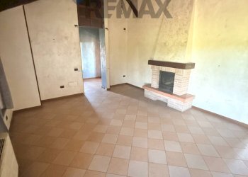 Stanza vuota - Villa frazione Moranda, Albaredo Arnaboldi - foto 13