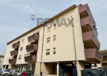 Edificio all\'aperto - Attico VIA CATALANI
 
5, Vigevano - foto 1