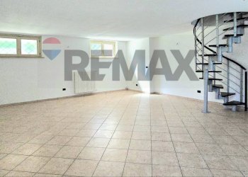 Stanza vuota - Trilocale via Ambrogio da Fossano
 
34, Pavia - foto 41