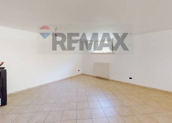 Stanza vuota - Trilocale via Ambrogio da Fossano
 
34, Pavia - foto 44