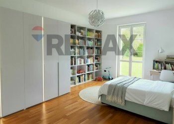 Camera / camera da letto - Trilocale via Ambrogio da Fossano
 
34, Pavia - foto 18