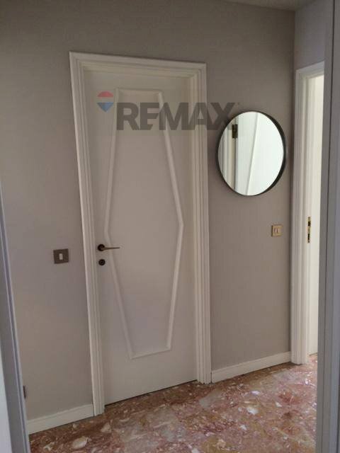 Hall / corridoio - Three-room apartment via cavallini
2, Pavia - photo 3
