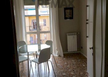 Sala da pranzo - Three-room apartment via cavallini
 
2, Pavia - photo 10