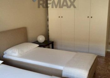 Camera / camera da letto - Three-room apartment via cavallini
 
2, Pavia - photo 11