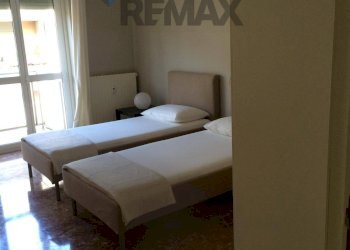 Camera / camera da letto - Three-room apartment via cavallini
 
2, Pavia - photo 12