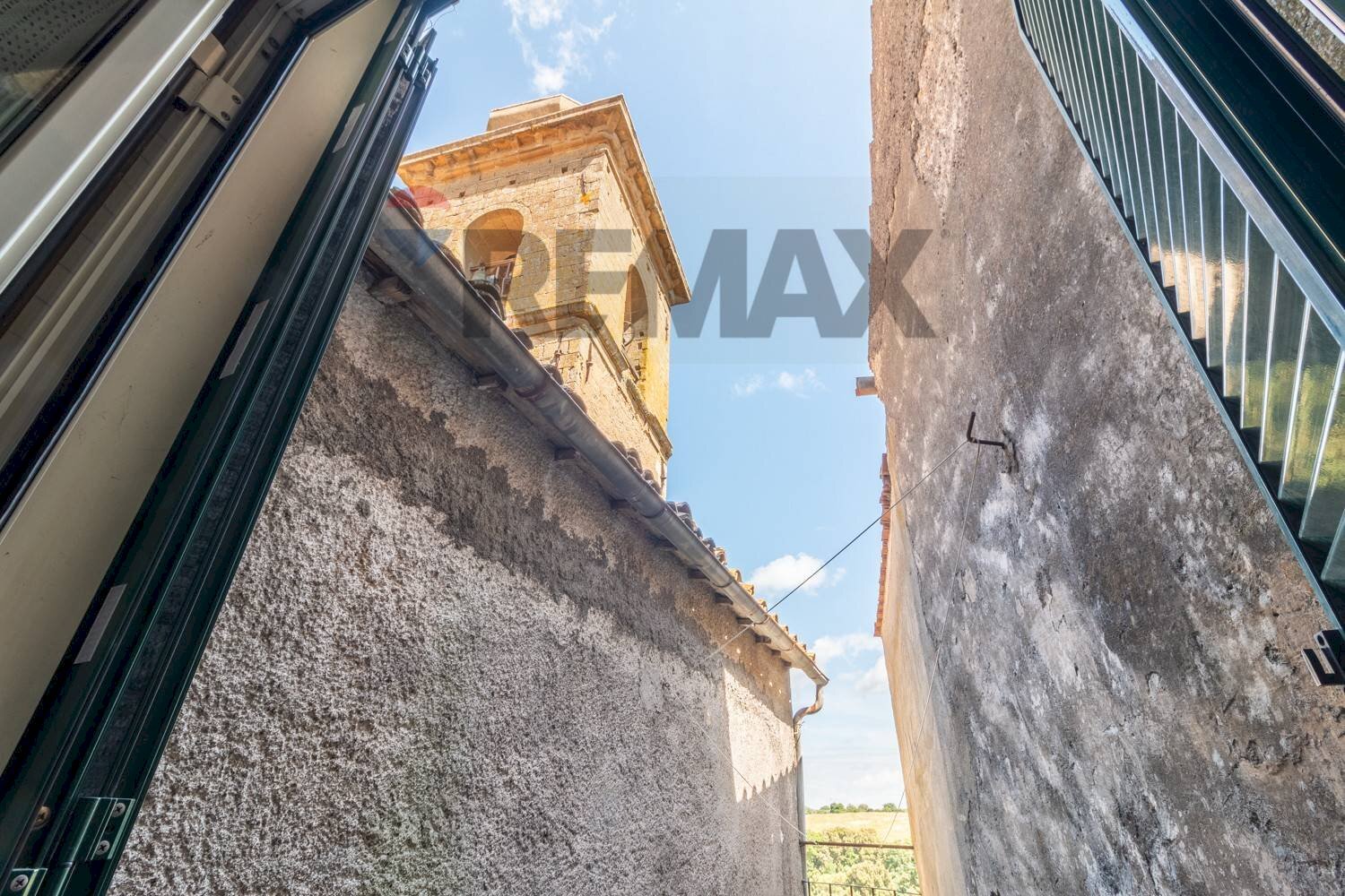Edificio all\'aperto - Quadrilocale Via Carlo Emanuele Quarto
 
18, Ischia di Castro - foto 1