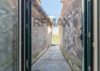 Non correlato - Four-room apartment Via Carlo Emanuele Quarto
 
18, Ischia di Castro - photo 24