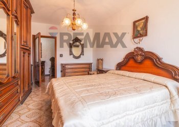 Camera / camera da letto - Four-room apartment Via Carlo Emanuele Quarto
 
18, Ischia di Castro - photo 36