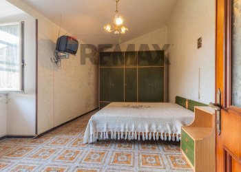 Camera / camera da letto - Four-room apartment Via Carlo Emanuele Quarto
 
18, Ischia di Castro - photo 39