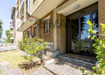 Terrazza - Four-room apartment via dell'atleta
 
35, Seregno - photo 31