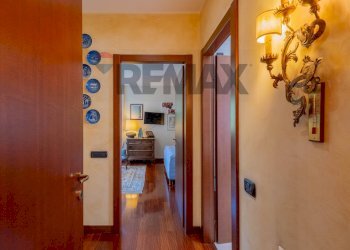 Corridoio dalla sala - Apartment Via Buonarroti
 
4, Busto Arsizio - photo 23