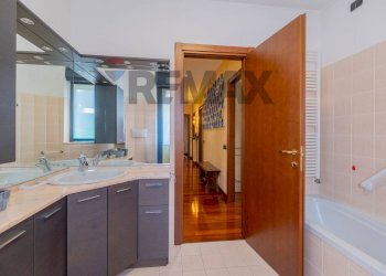 Bagno - Apartment Via Buonarroti
 
4, Busto Arsizio - photo 36