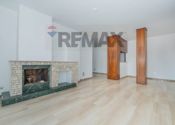 Soggiorno - Three-room apartment Via Dante
 
8, Olgiate Olona - photo 3