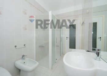 Bagno - Three-room apartment Via Dante
 
8, Olgiate Olona - photo 18