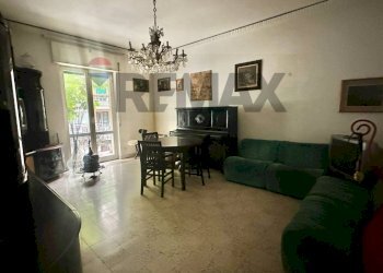 Sala da pranzo - Quadrilocale Via Bernardo Cavallino
 
93, Napoli - foto 1