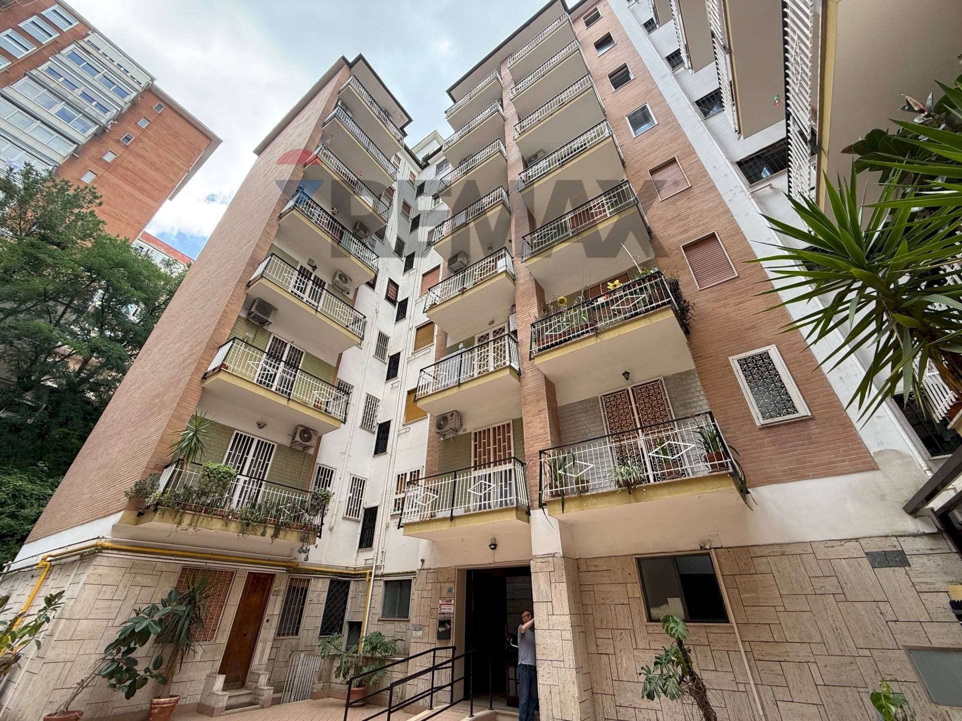 Edificio all\'aperto - Appartamento Via Pigna
 
76, Napoli - foto 1