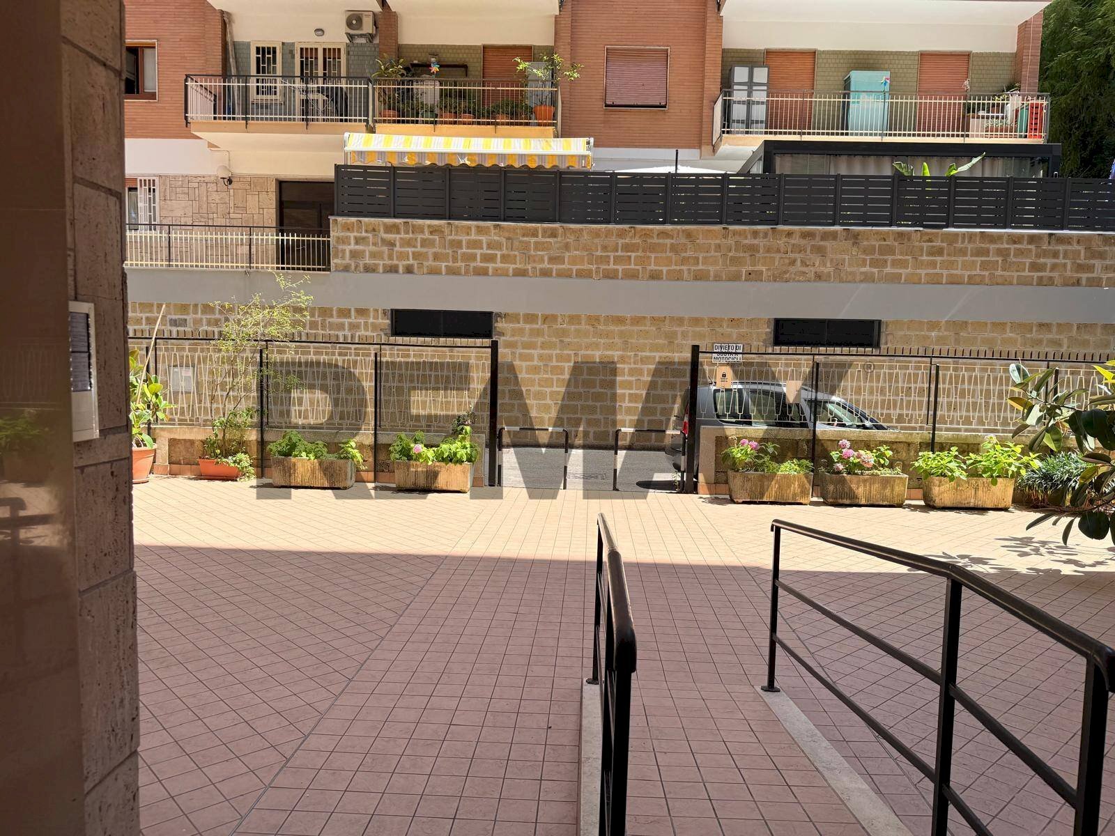 Edificio all\'aperto - Appartamento Via Pigna
 
76, Napoli - foto 1