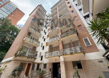 Edificio all\'aperto - Appartamento Via Pigna
 
76, Napoli - foto 1