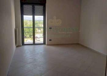 Foto 5 - Four-room apartment Via Pozzo Nuovo, Sparanise - photo 5