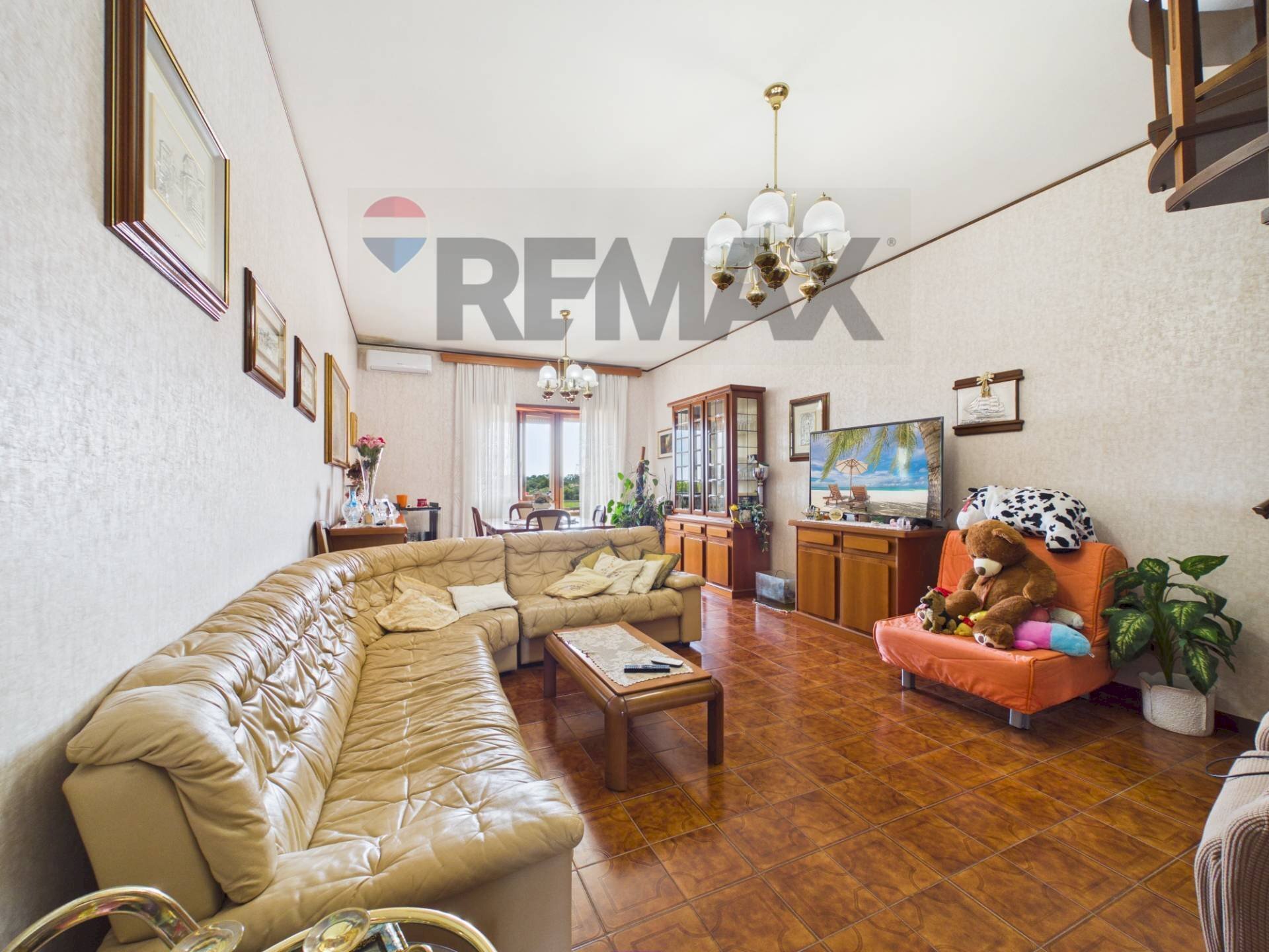 Soggiorno - Farm VIA DI TRAGLIATELLA
144, Roma - photo 3