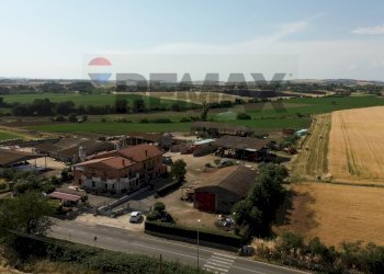 Edificio all\'aperto - Farm VIA DI TRAGLIATELLA
144, Roma - photo 2