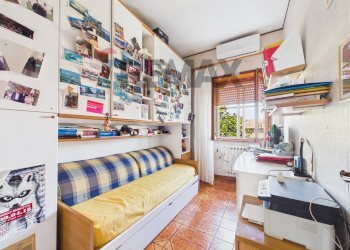 Camera / camera da letto - Farm VIA DI TRAGLIATELLA
144, Roma - photo 7
