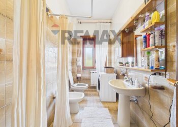 Bagno - Farm VIA DI TRAGLIATELLA
144, Roma - photo 19