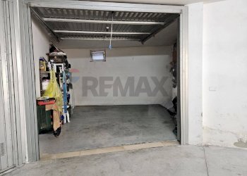 Parcheggio - Three-room apartment CONTRADA CANALE
12, Fermo - photo 19